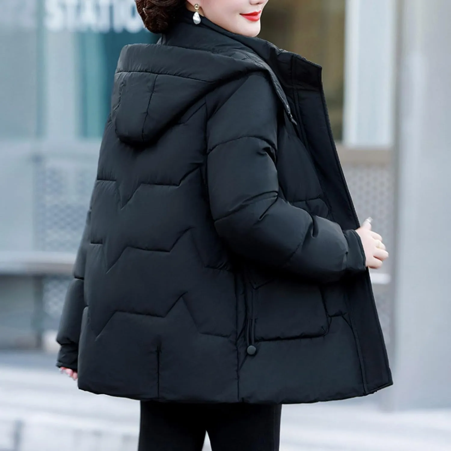 Women's Hooded Puffer Coats 2024 Trendy Quilted Down Jacket Plus Size Thick Coat with Pockets Winter Warm Outerwear