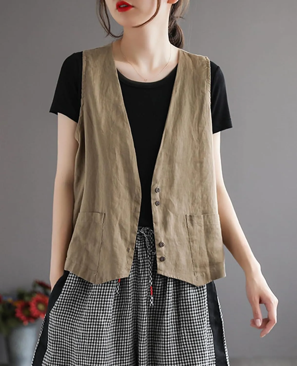 Womens Linen Vest Casual Button Down Sleeveless V Neck Blazer Lightweight Jacket Waistcoat Vest with Pocket