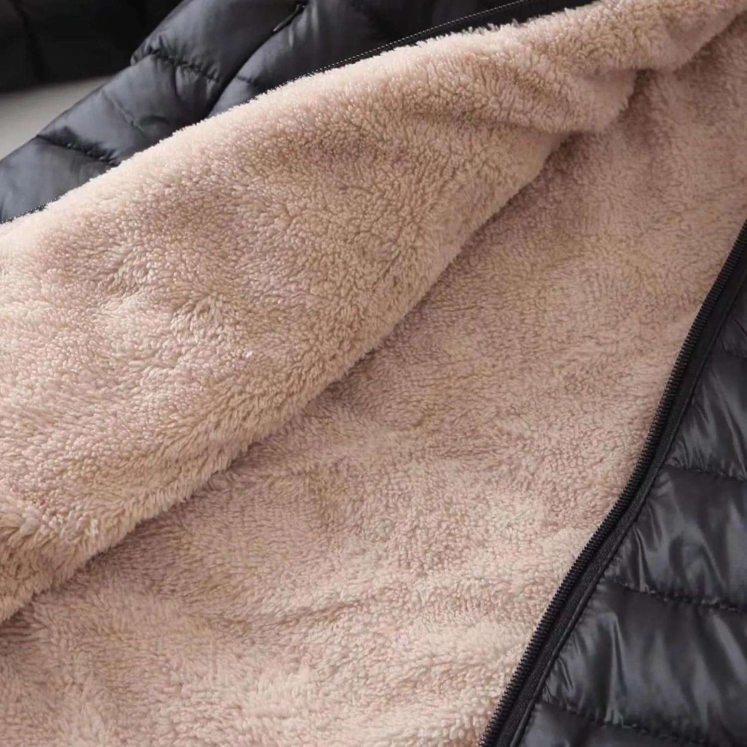 XUNRYAN Women's Winter Jacket Lightweight Quilted Puffer Parka Coat Sherpa Lined Ski Jacket for Women Plus Size Jacket Hood